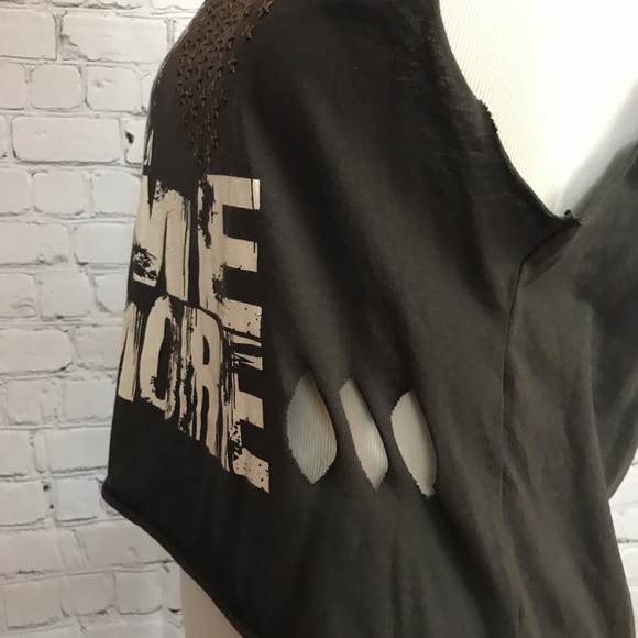 Vintage Havana Ripped Graphic Tank - Picture 5 of 10